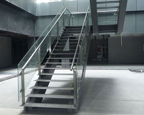 鋼結構樓梯制作